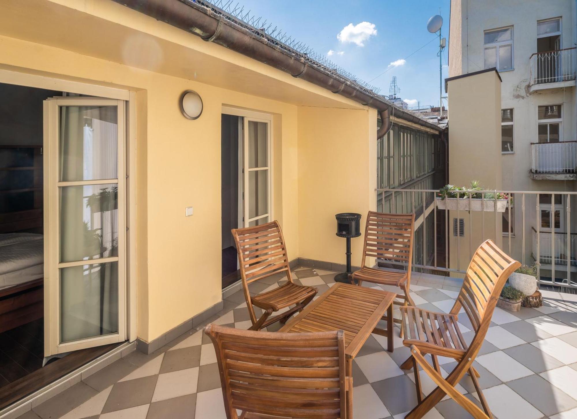 פראג 4 Elements Apartments מראה חיצוני תמונה